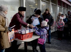 Zolotaya Seredina Experiments with the Customers of Parfyumika (Novosibirsk)